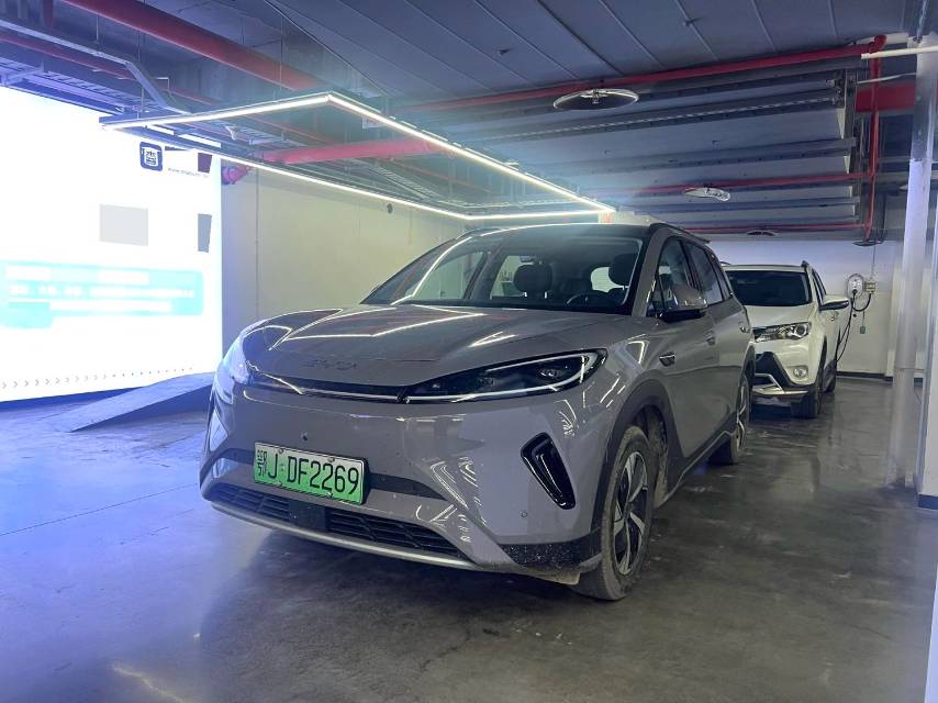 BYD 06 New Energy DM i, версия 170 Plus
