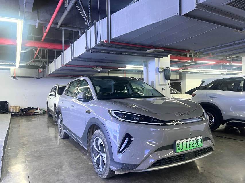 BYD 06 New Energy DM i, версия 170 Plus