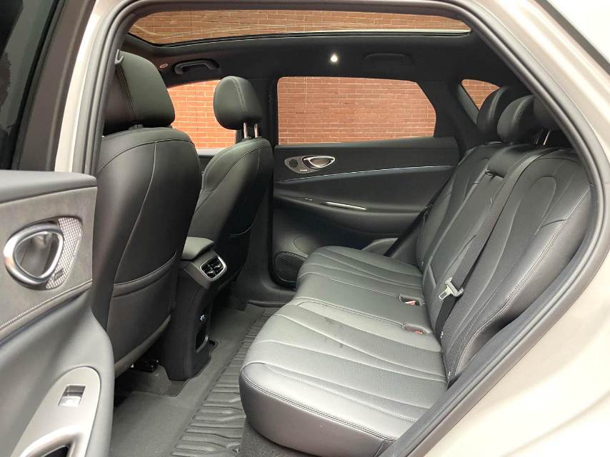 BYD 06 New Energy DM i, версия 170 Plus