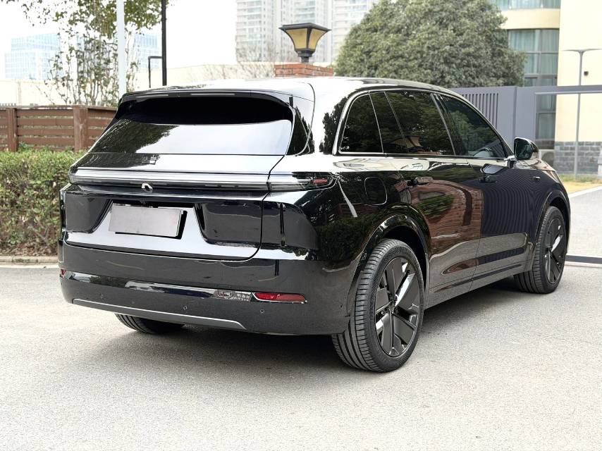 Li Auto L (Liter) 7 Max