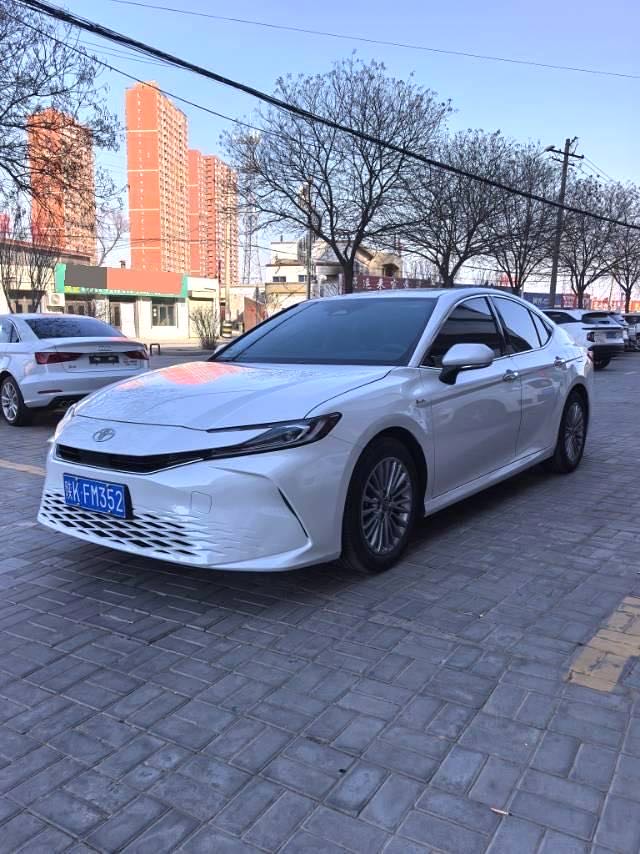 凯美瑞 Model Year 双擎 2.0HXS 光辉版