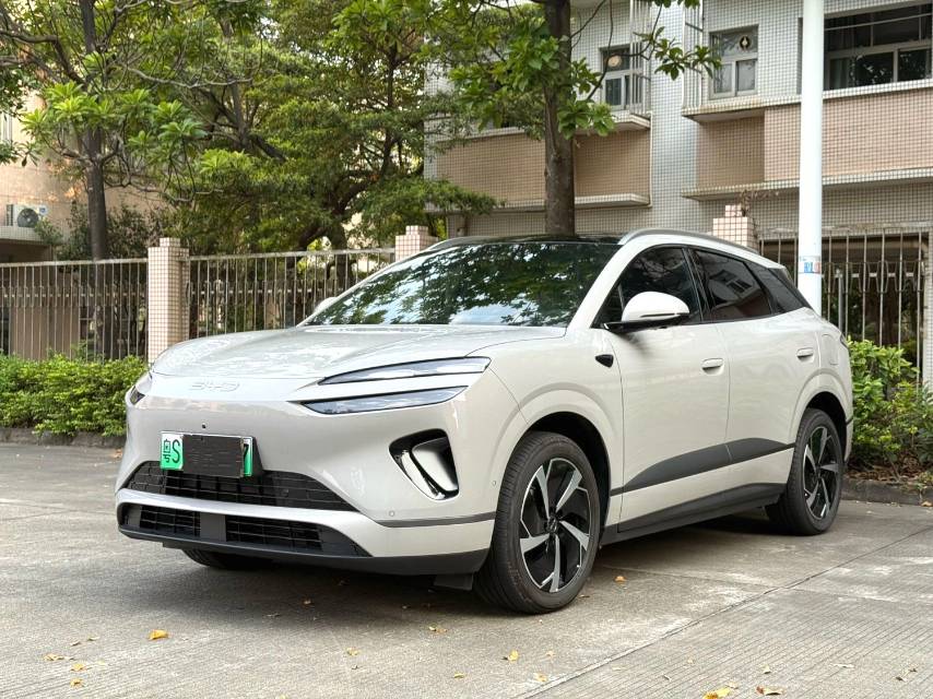 海狮 06 New Energy Model Year DM i 170 领航 Pro Version