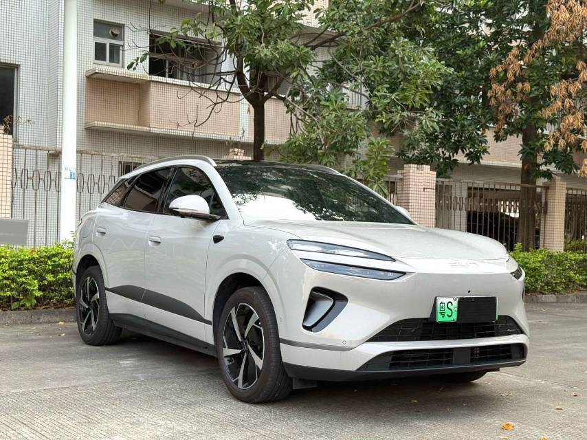 海狮 06 New Energy Model Year DM i 170 领航 Pro Version