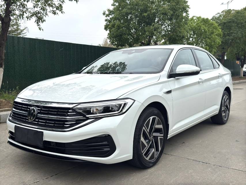 速腾 Model Year 300TSI DSG 超越版