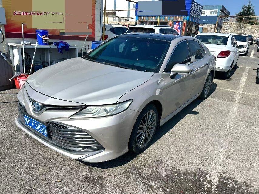 Toyota Camry Hybrid 2.5HG Luxury VI