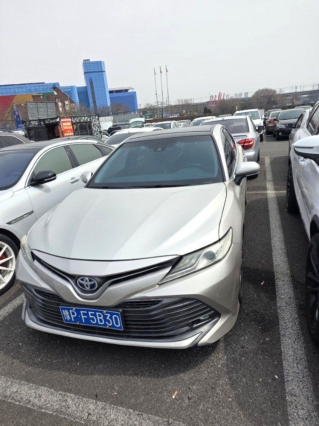 Toyota Camry Hybrid 2.5HG Luxury VI