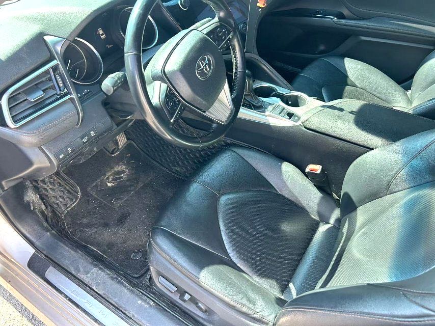 Toyota Camry Hybrid 2.5HG Luxury VI