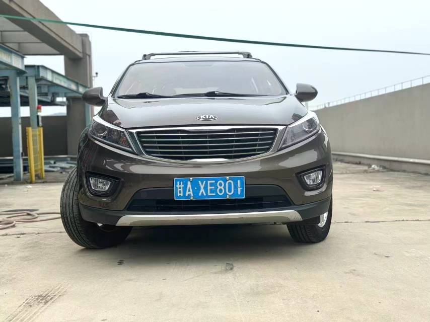 Kia Sportage 2,0 л, АКПП, передний привод, GL