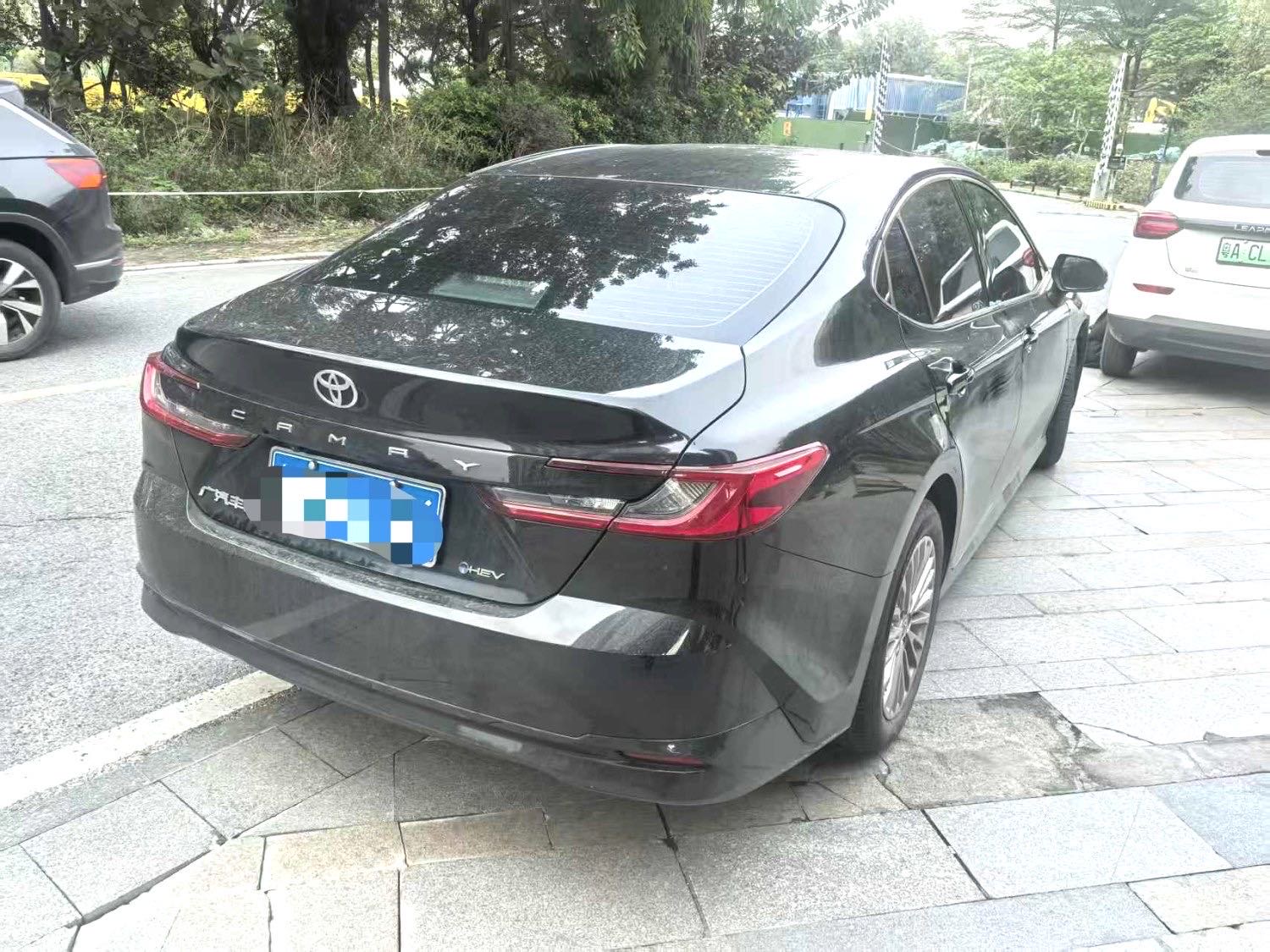 Toyota Camry Hybrid 2.0HE Elite