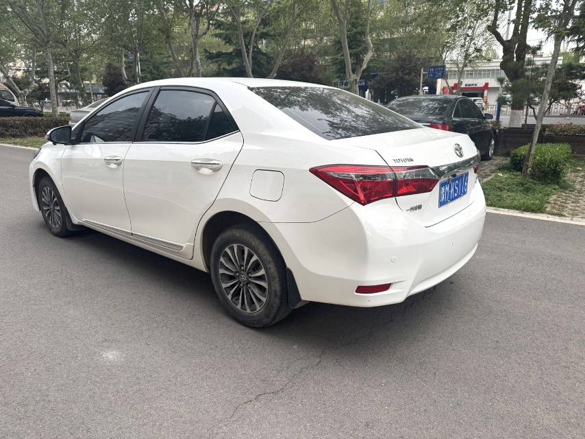Toyota Corolla 1.2T S CVT GL i
