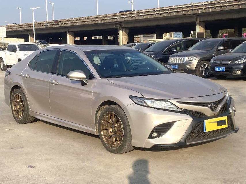 Toyota Camry 2.5S