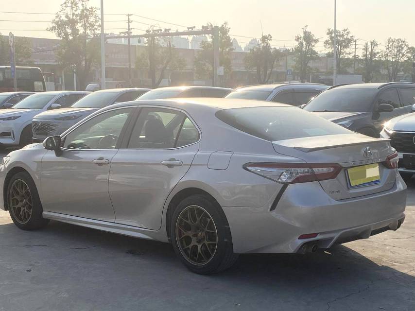 Toyota Camry 2.5S