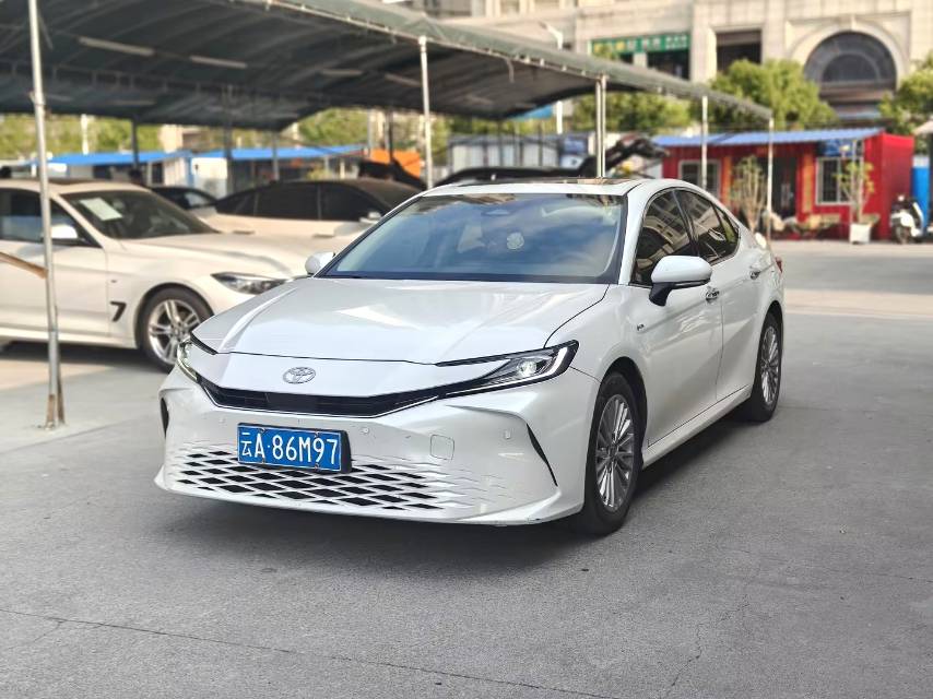 凯美瑞 Model Year 双擎 2.0HE 精英版