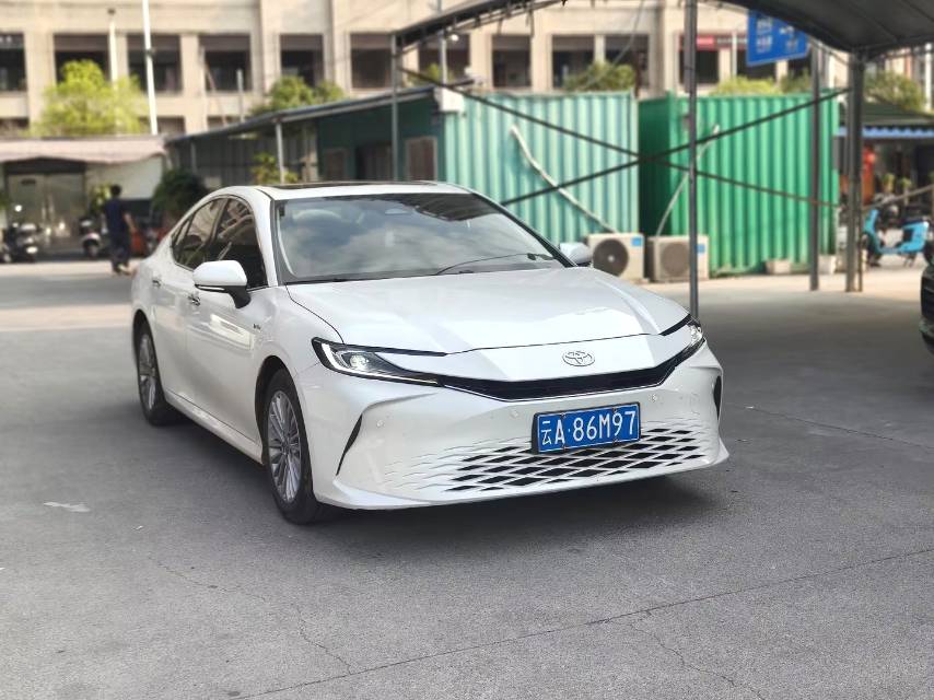 凯美瑞 Model Year 双擎 2.0HE 精英版