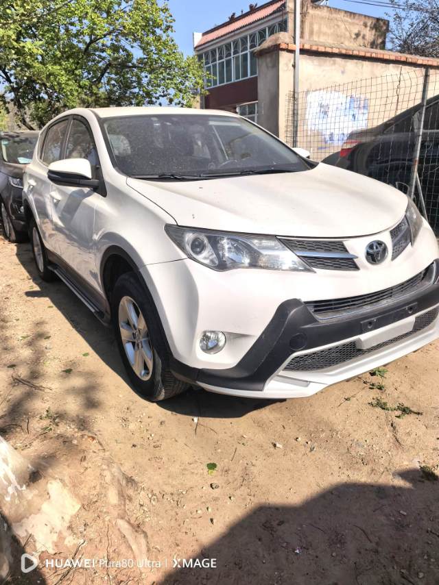 RAV 4 荣放 Model Year 2.0L CVT 两驱都市版