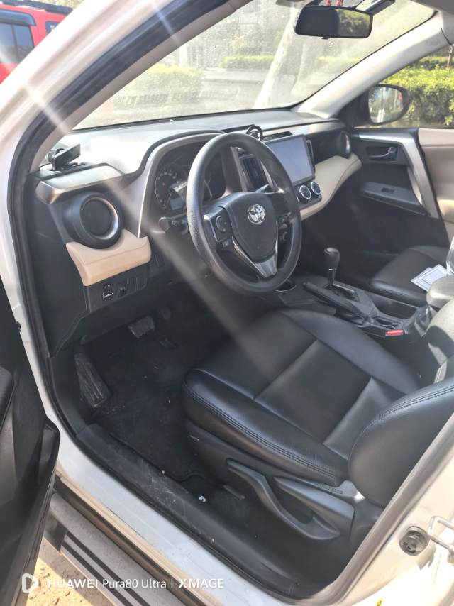 RAV 4 荣放 Model Year 2.0L CVT 两驱都市版