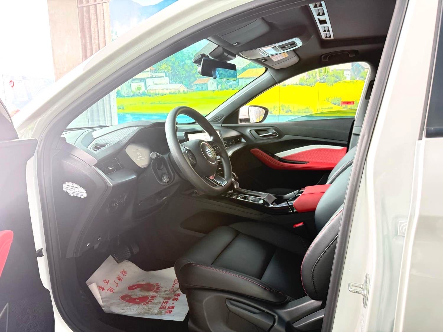 MG 5 Model Year Facelift 180DVVT CVT 青春豪华版