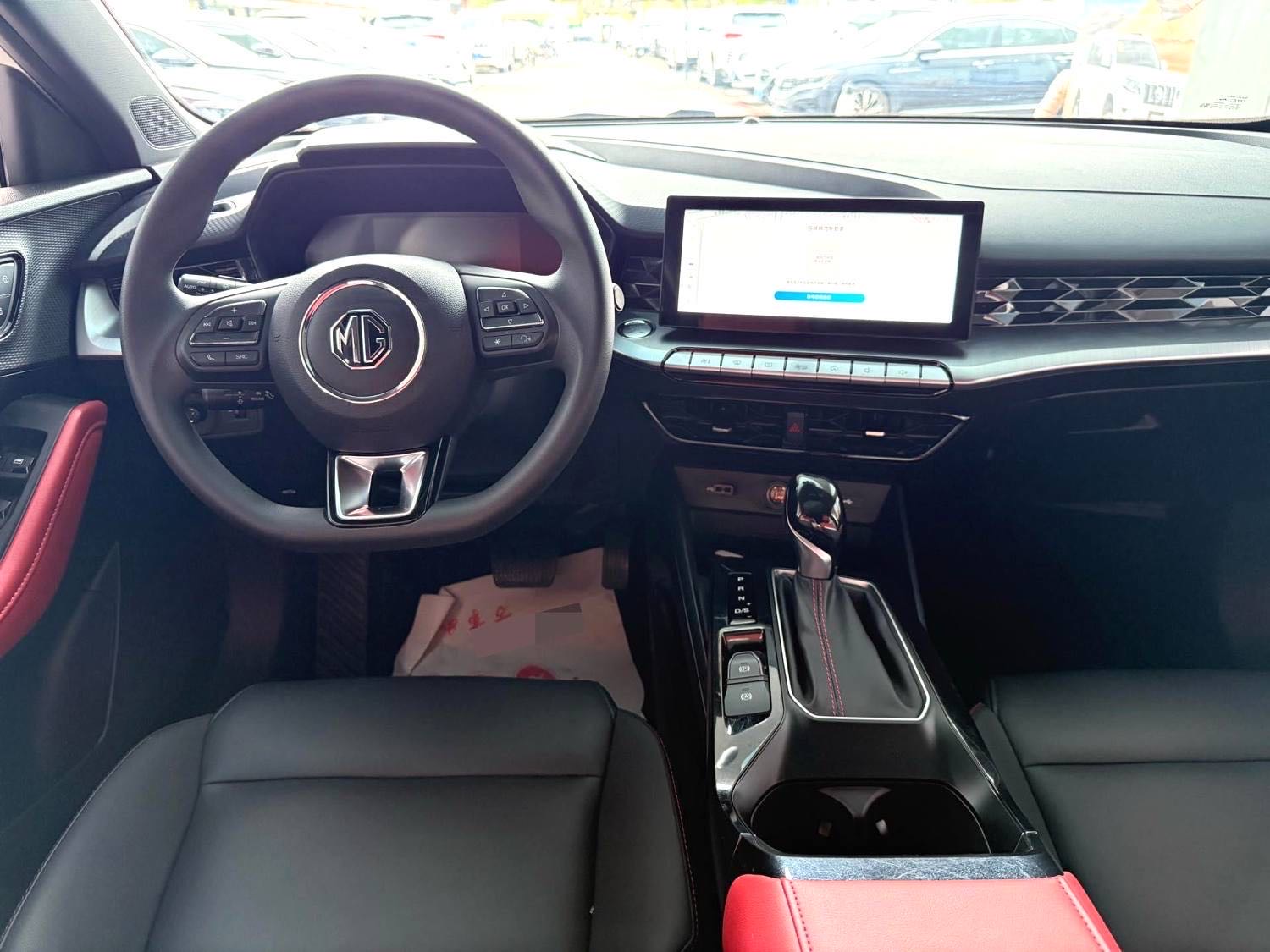 MG 5 Model Year Facelift 180DVVT CVT 青春豪华版