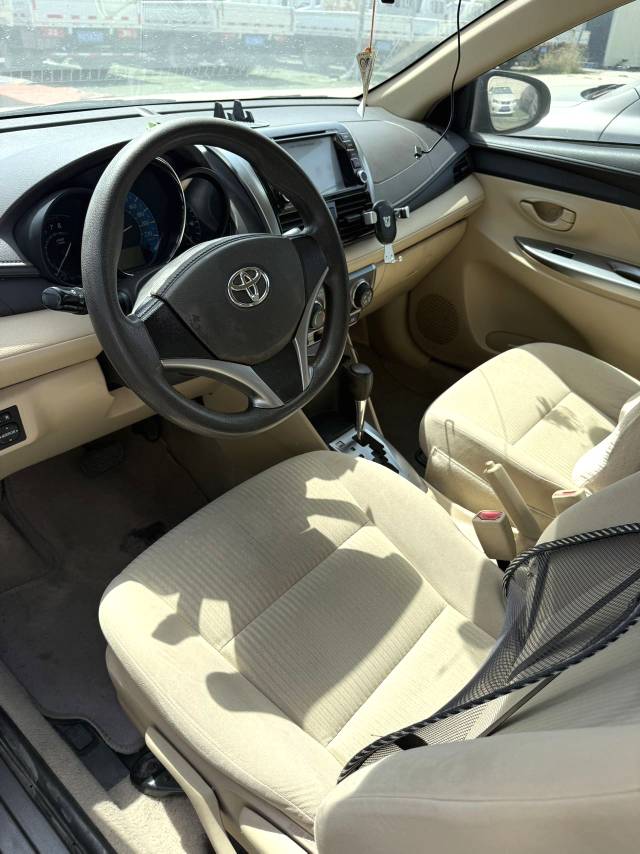 Toyota YARiS L (Liter) 1.5G Automatic