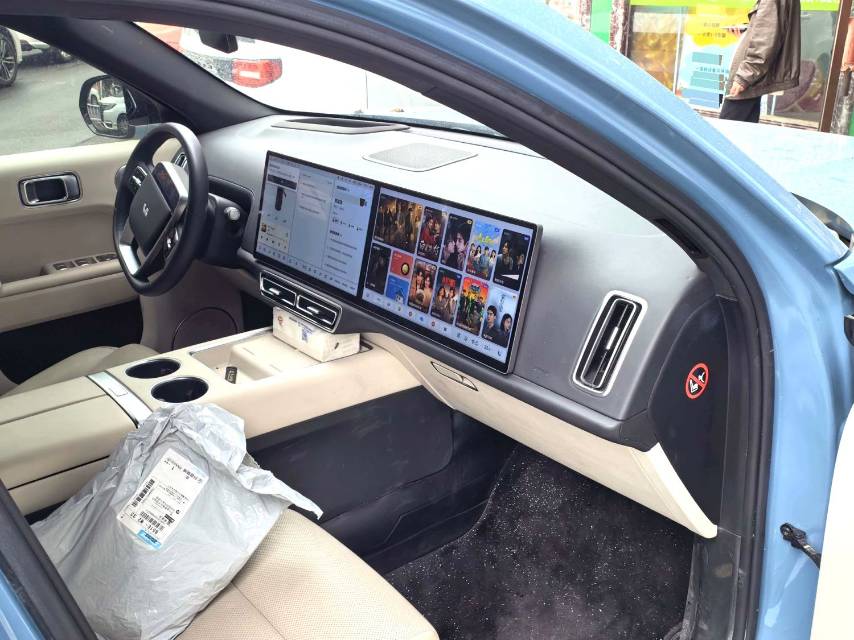 Li Auto L (Liter) 7 Max