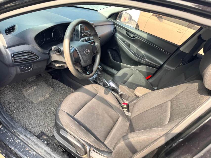 Hyundai 1.6L Automatic GLS V