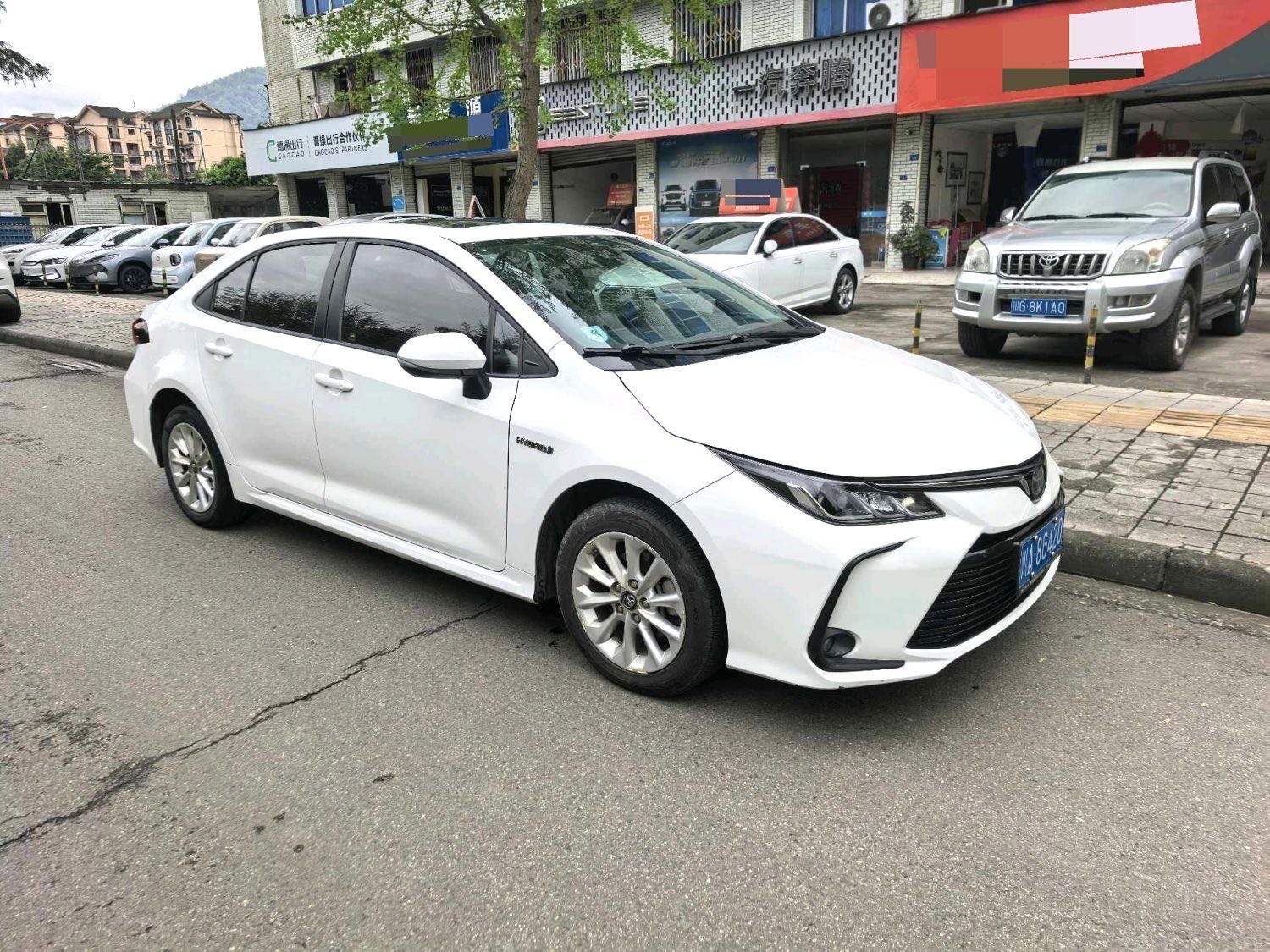 卡罗拉 Model Year 双擎 1.8L E CVT GL i 精英版