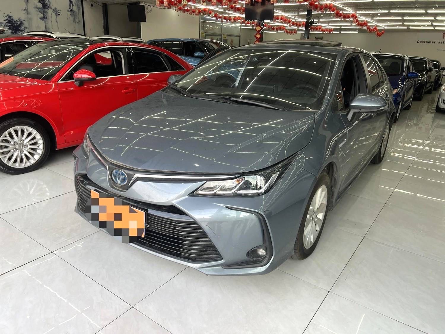 卡罗拉 Model Year 双擎 1.8L E CVT 精英版