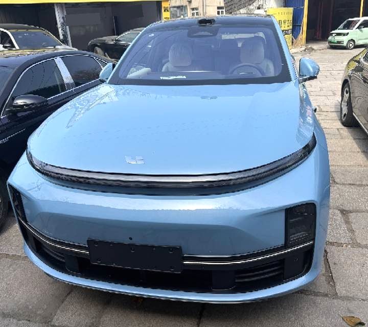 Li Auto L (Liter) 7 Ultra