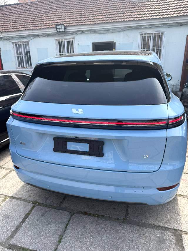 Li Auto L (Liter) 7 Ultra