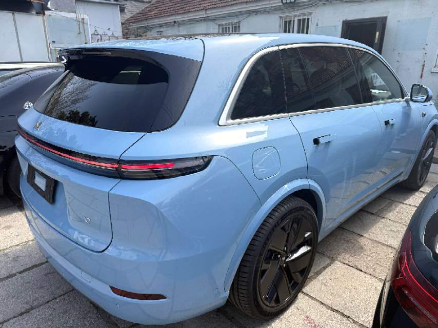 Li Auto L (Liter) 7 Ultra