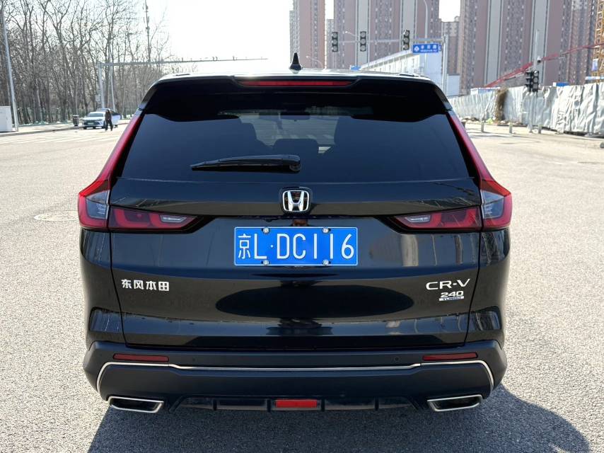 Honda CR V Model Year 240TURBO 两驱锋尚版 5 Seats