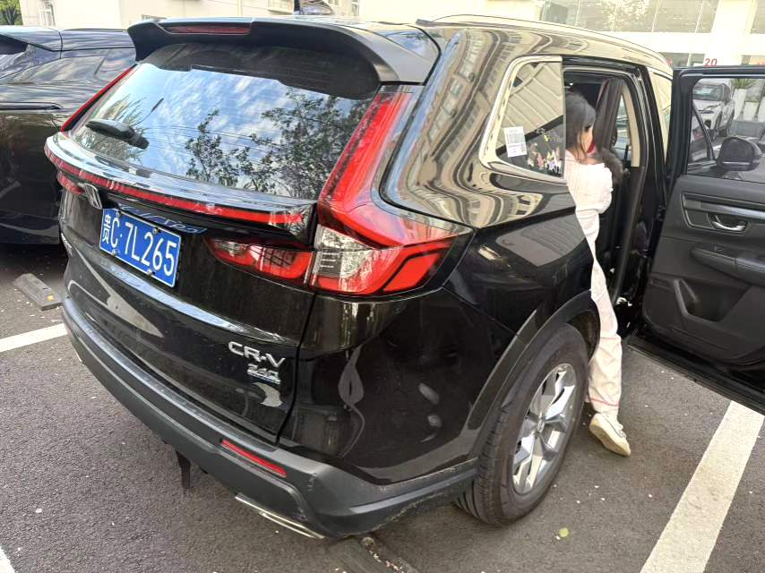 Honda CR V 240TURBO 2WDVitality 5 Seats