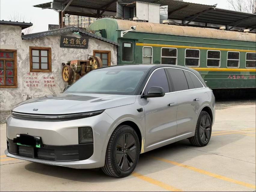 Li Auto L (Liter) 6 Pro