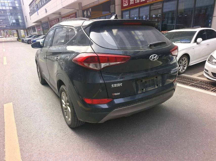 Hyundai 1.6T с приводом на две колеса