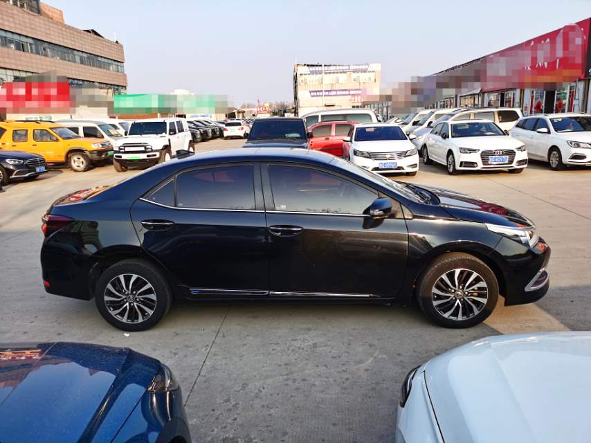 卡罗拉 Model Year 改款双擎 1.8L E CVT 先锋版