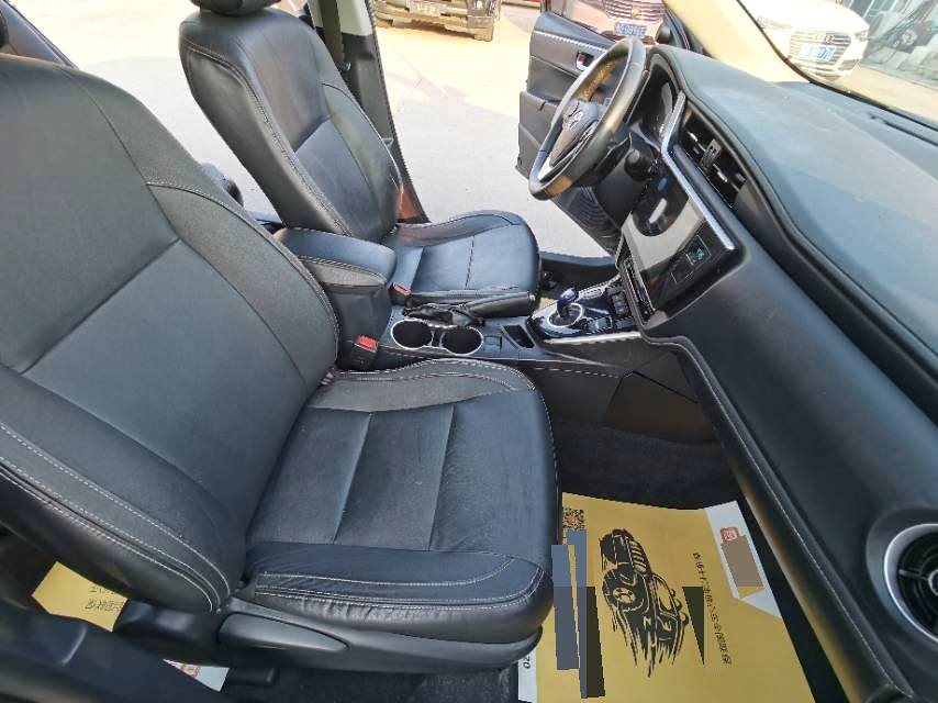卡罗拉 Model Year 改款双擎 1.8L E CVT 先锋版