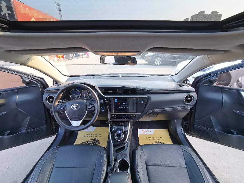 卡罗拉 Model Year 改款双擎 1.8L E CVT 先锋版