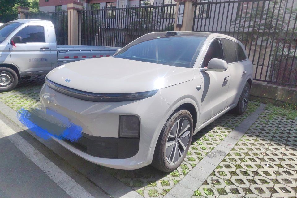 Li Auto L (Liter) 6 Max
