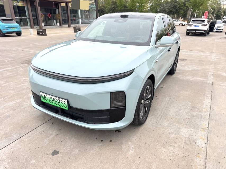 理想 L (Liter) 6 Model Year Max 智能焕新版