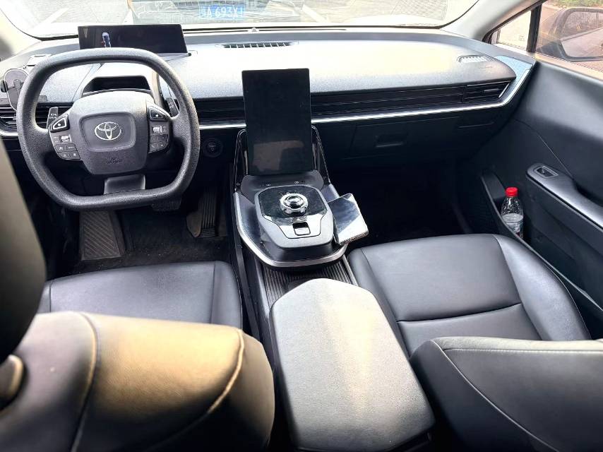 丰田 bZ 3 Model Year 517km 精英 PRO