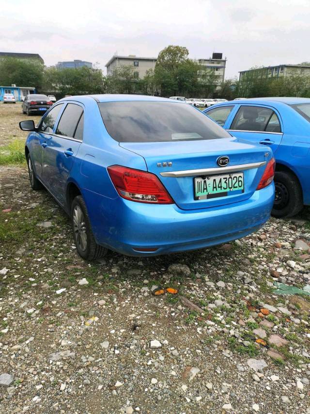 BYD e 5 450