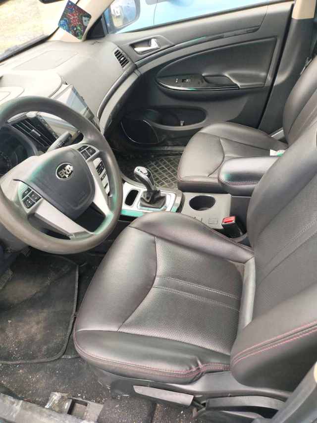 BYD e 5 450
