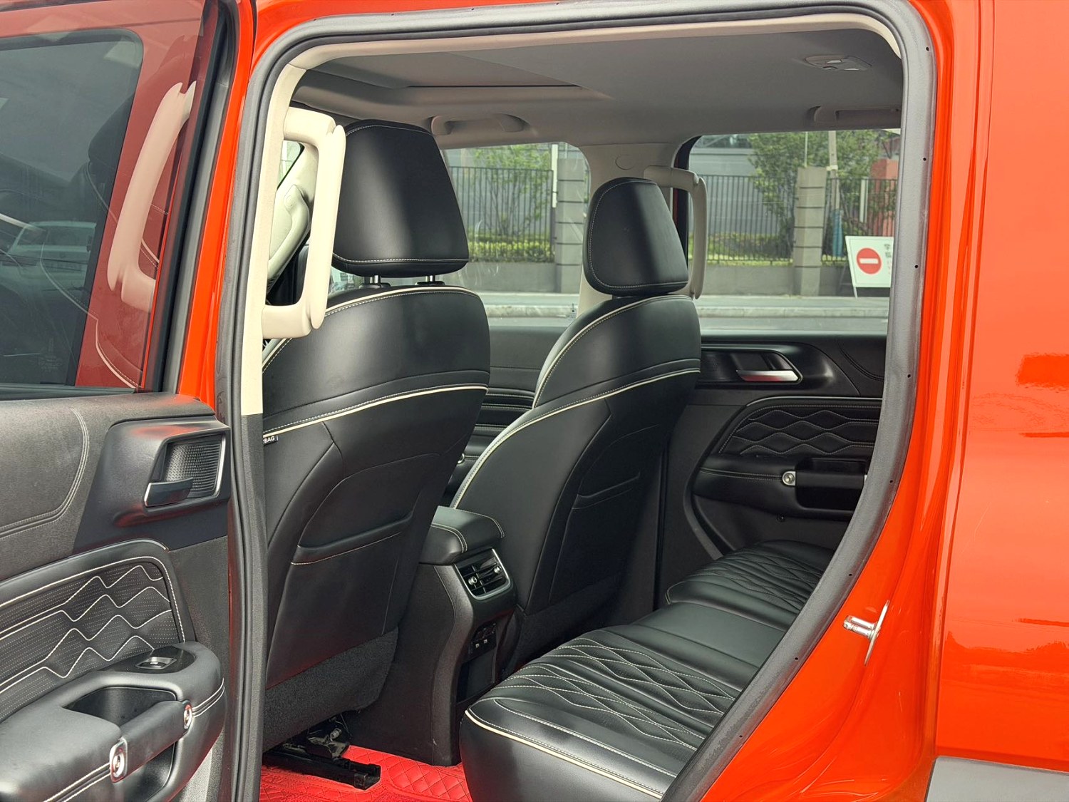 坦克 300 Model Year 越野版 2.0T 挑战者