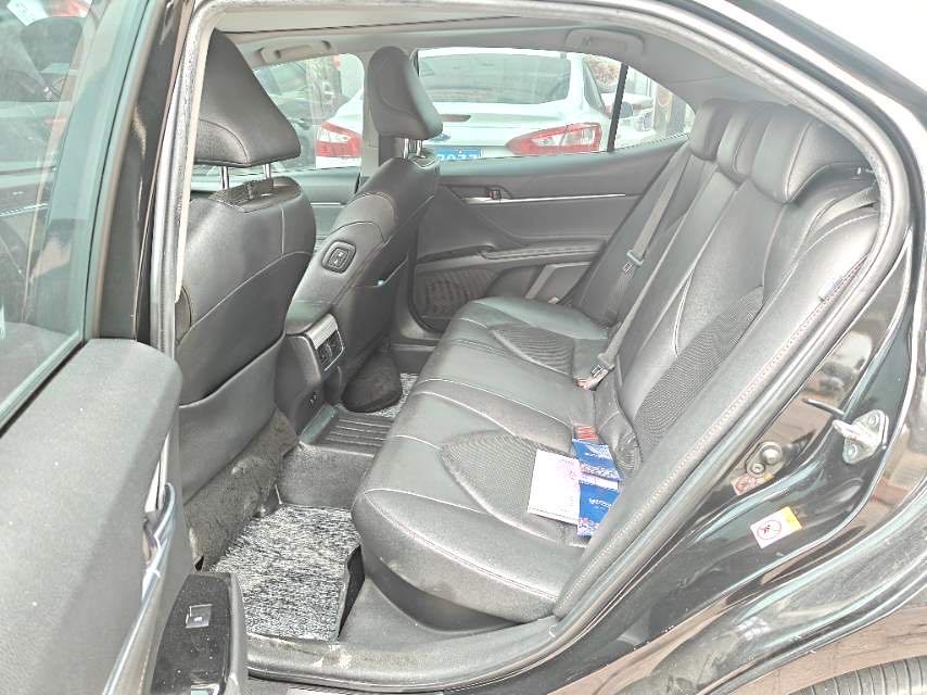 Toyota Camry Hybrid 2.5HG Luxury