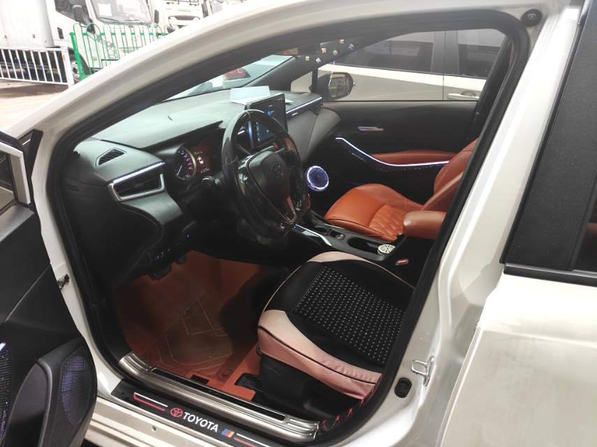 Toyota Levin Hybrid 1.8H E CVT Luxury