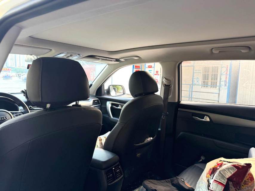 Kia Sportage 2.0L Automatic