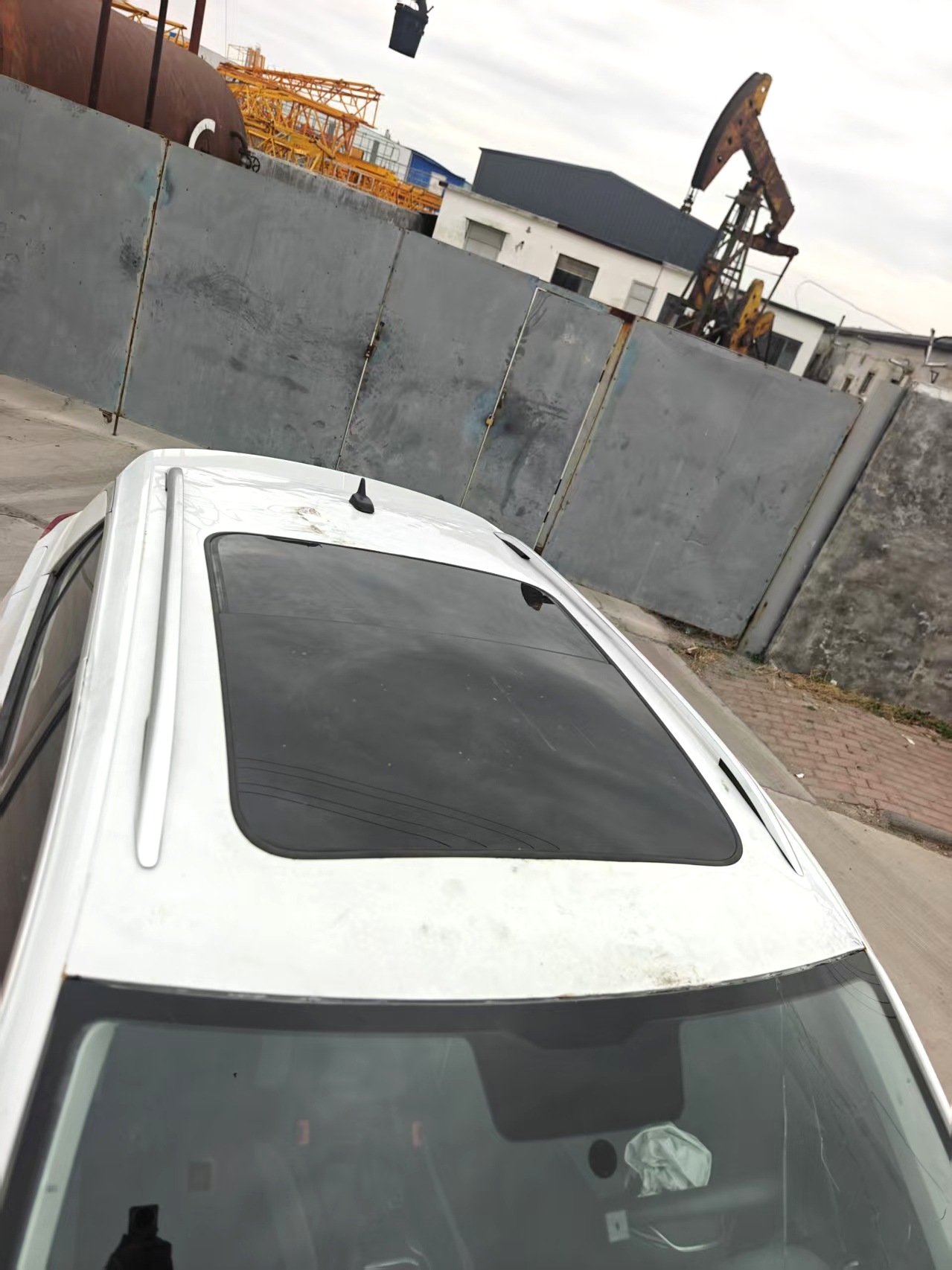 Volkswagen T (Turbo) ROC 280TSI DSG 2WD
