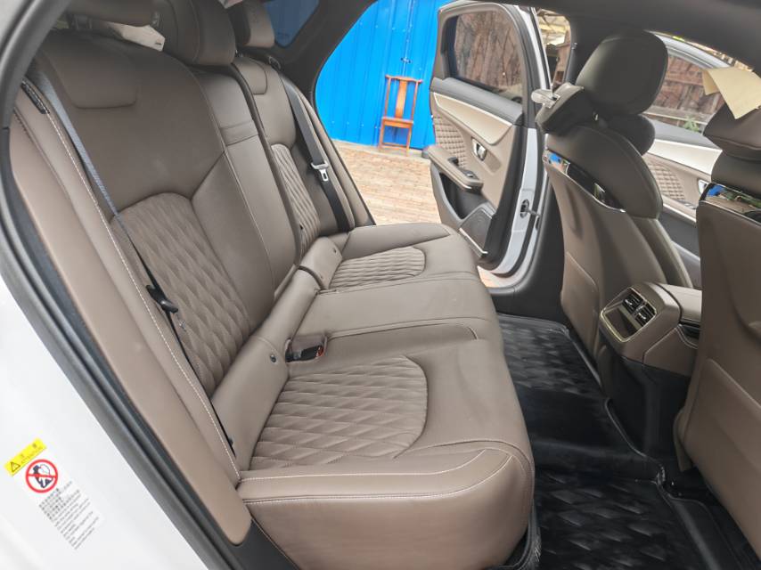 BYD DM i 121KM Premium