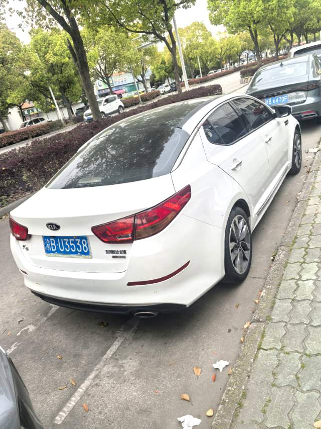 Kia K 5 Model Year 2.0L Automatic GLS