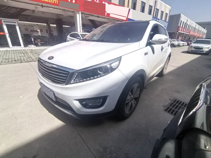Kia Sportage 2.0L Automatic 2WD GLS